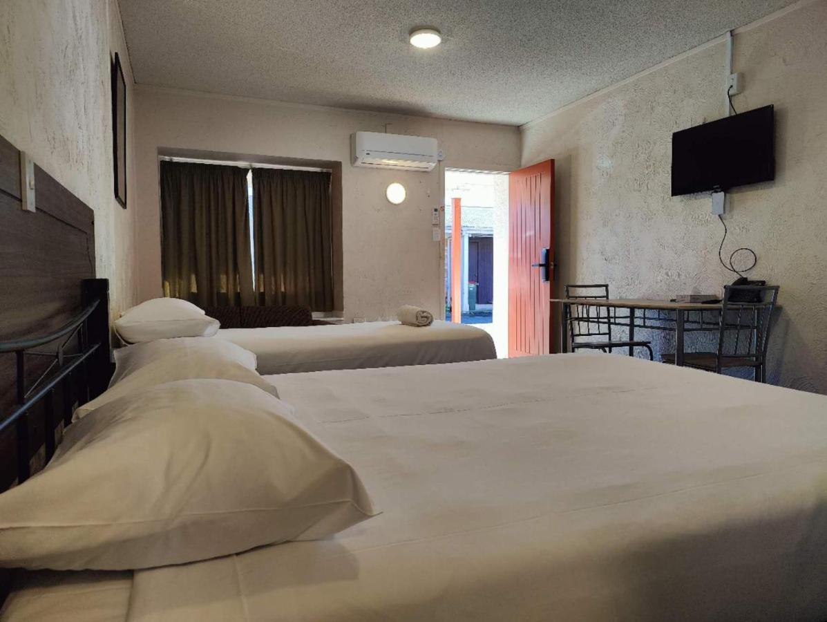 Kings Court Motor Lodge Hamilton Eksteriør bilde