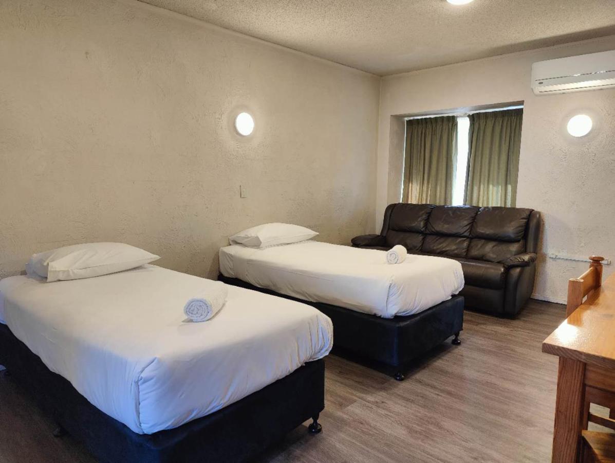 Kings Court Motor Lodge Hamilton Eksteriør bilde